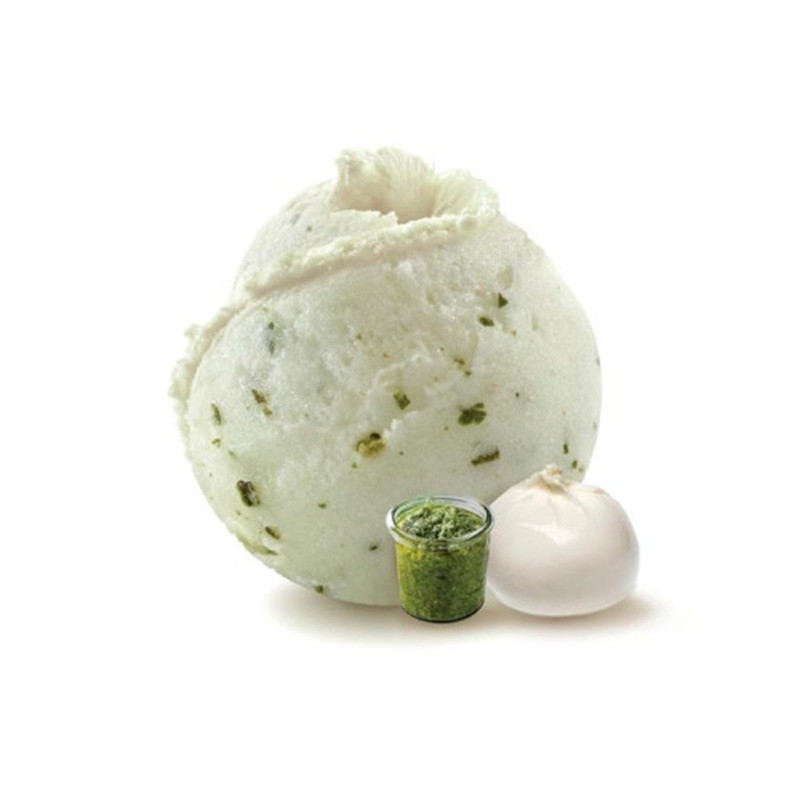 Helado artesanal de burrata con pesto

