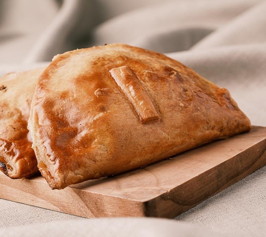 Empanadilla gallega tradicional de carne 170 gr